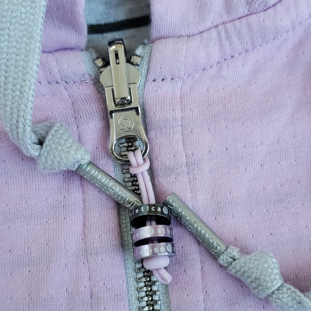 Lululemon Jacket - Picture 8 of 8